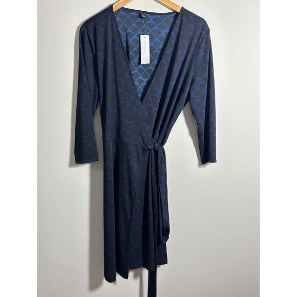 Ann Taylor Geometric Wrap Dress 3/4 Sleeve Size 14 NWT - Picture 5 of 5